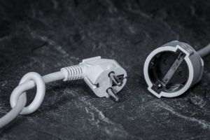 Pană de curent electric în aproape tot Irakul, din cauza caniculei şi a consumului excesiv